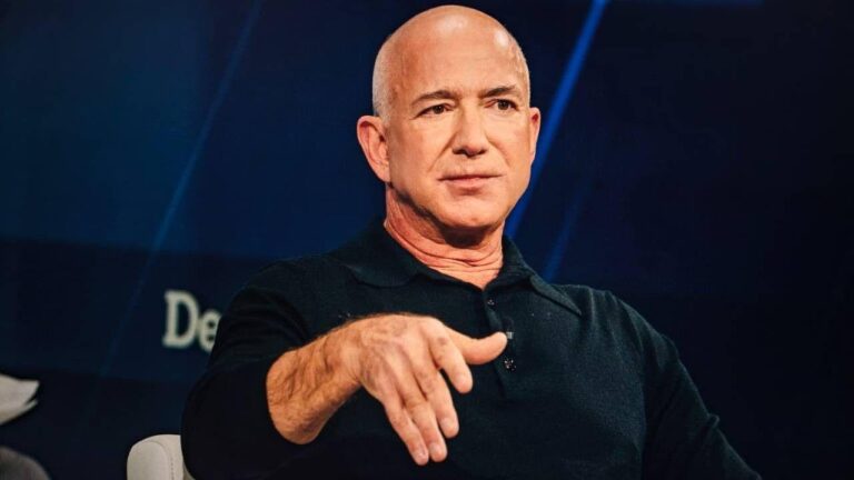 Jeff Bezos, yapay zeka karşılarını eleştirdi: Derin bir yanılgı içindeler